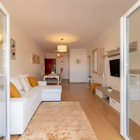 Apart. Arroja Sta Eulalia Appartement